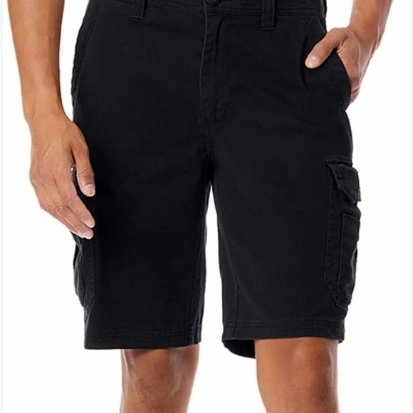 UNIONBAY Black Cargo Shorts Classic Design size 34 - Picture 1 of 6